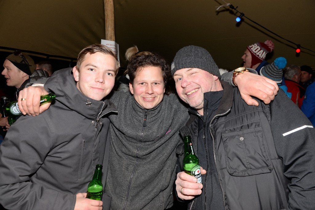 ../Images/Apres ski feest Drinkebroeders 168.jpg